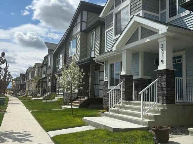 House for rent in Wedgewood, Alberta