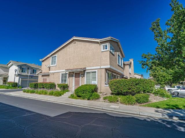 House for rent in Santa Clarita, Los Angeles County