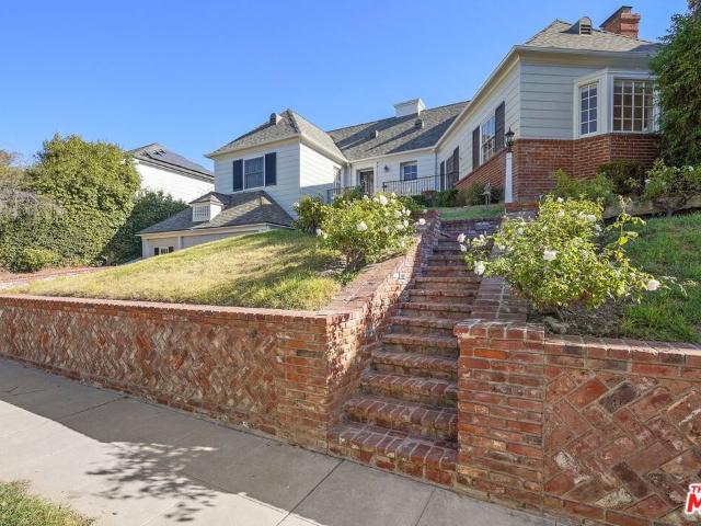 House for rent in Canoga Park, California
