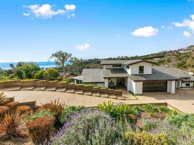House for rent in Malibu, California