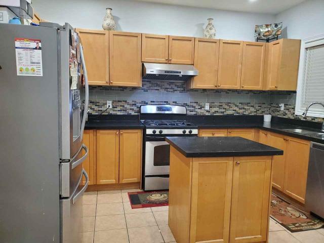 House for rent in Georgina, Ontario