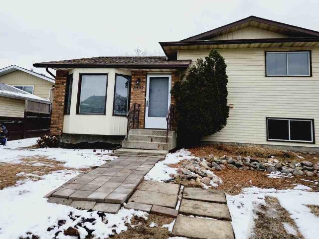House for rent in Wedgewood, Alberta