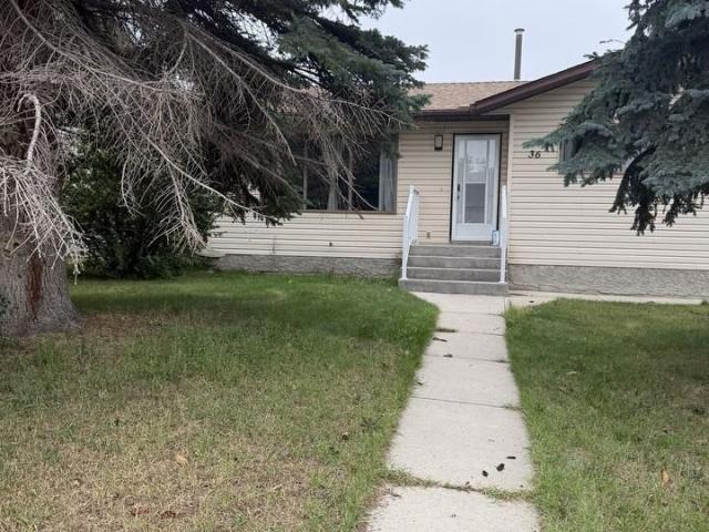 House for rent in Strathmore, Alberta