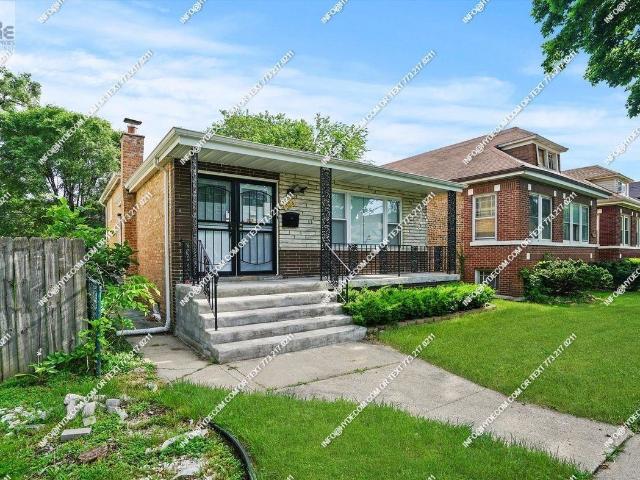 House for rent in Chicago, Cook County