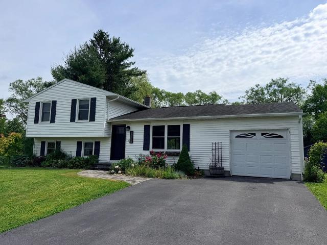 House for rent in Clay, New York