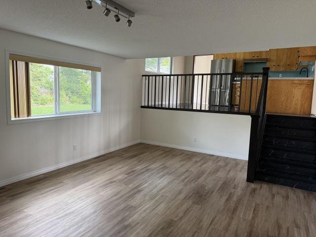 House for rent in Wedgewood, Alberta
