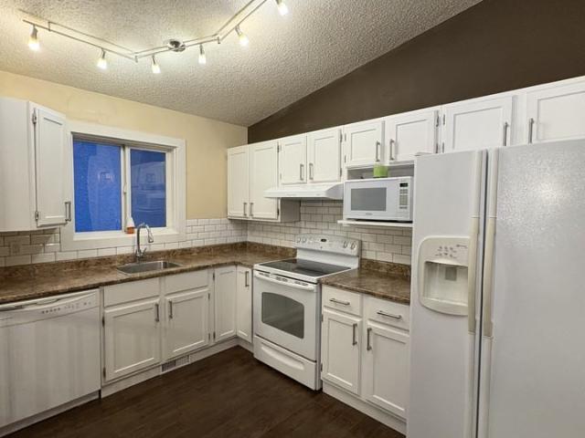 House for rent in East St. Paul, Manitoba