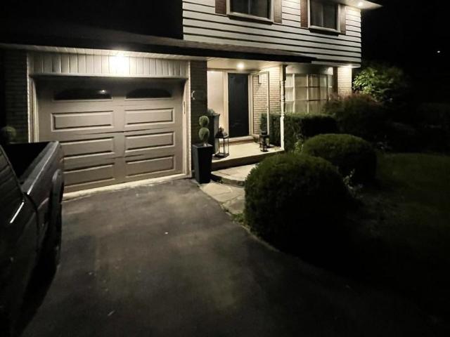 House for rent in Ancaster, Ontario