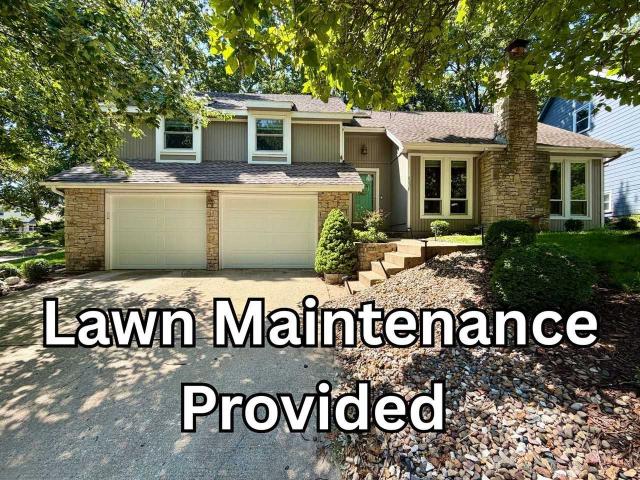 House for rent in Colony Woods, Lenexa