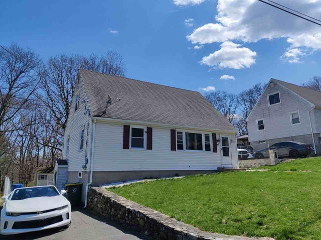 House for rent in Waterbury House for rent in Waterbury