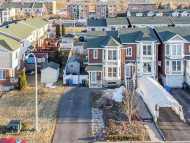 House for rent in Brossard, Quebec