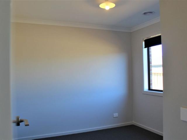 House for rent in Drouin, Victoria