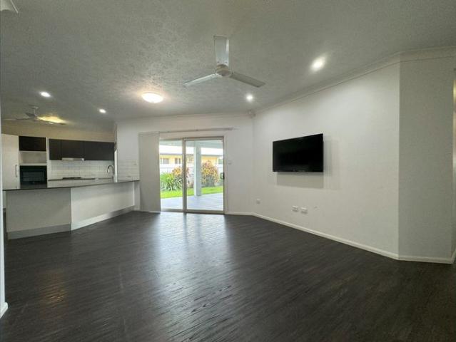 House for rent in Fairfield Waters, Townsville