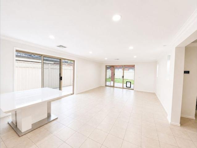 House for rent in Kialla, Victoria
