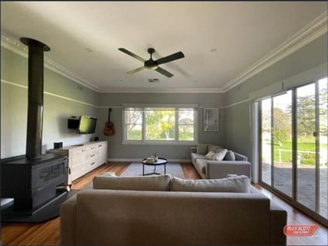 House for rent in Camerons Creek, Victoria