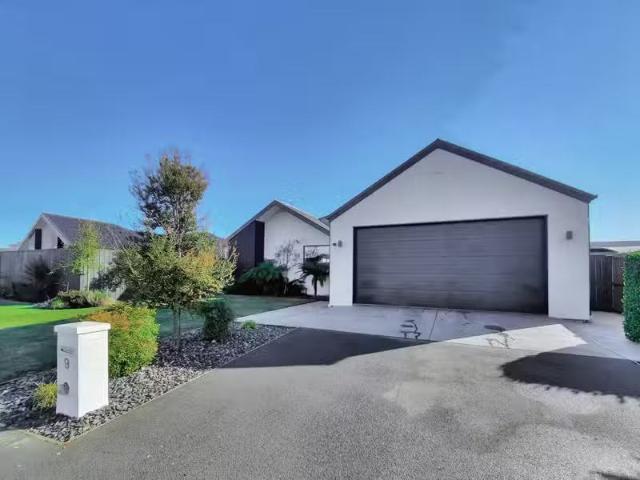 House for rent in Chaslands, Canterbury