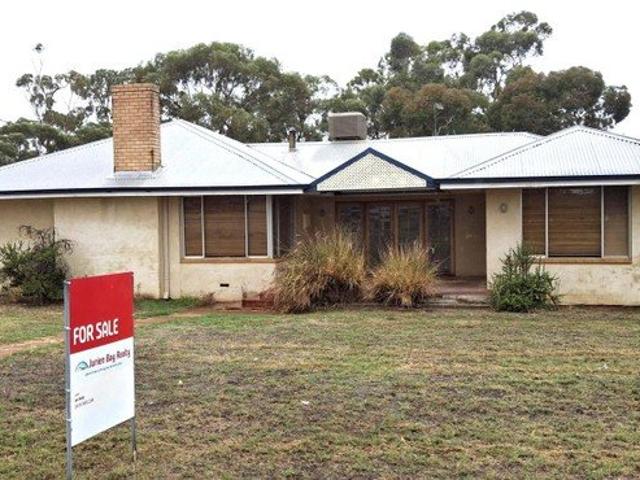 House for sale in Moora, Western Australia