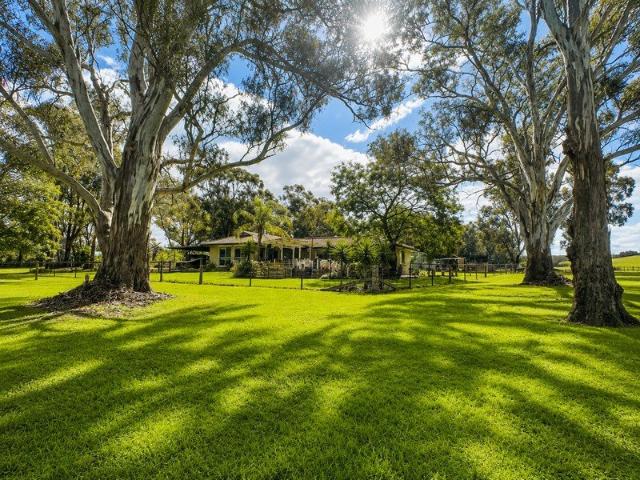 Cottage for sale in Lurg, Victoria