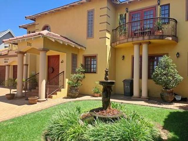 House for sale in Vosloorus, Gauteng