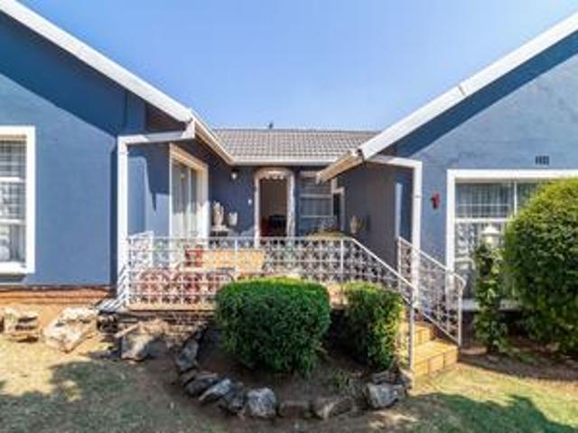 House for sale in Vosloorus, Gauteng