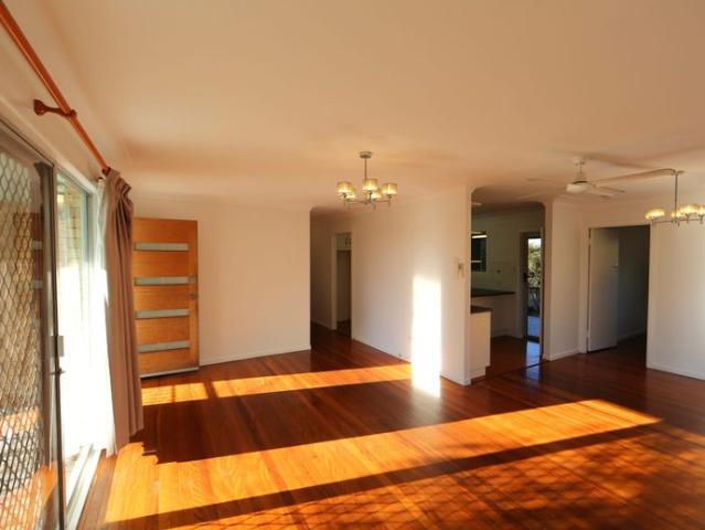 House for rent in Mansfield, Greater Brisbane