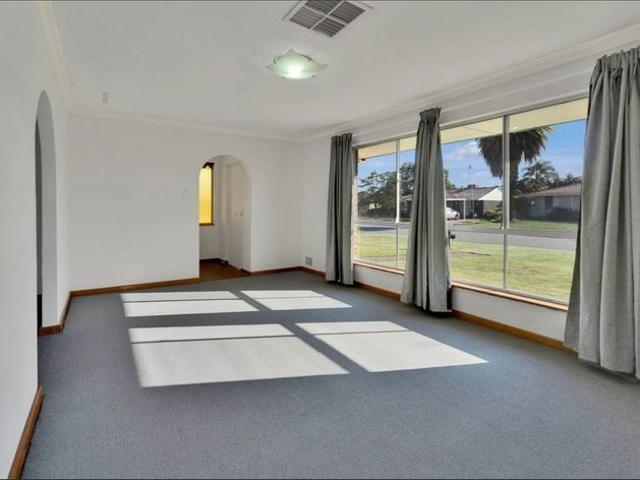 House for rent in Beechboro, Western Australia
