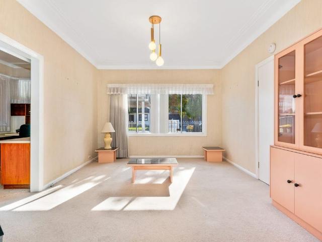 House for rent in Fairfield West, Sydney