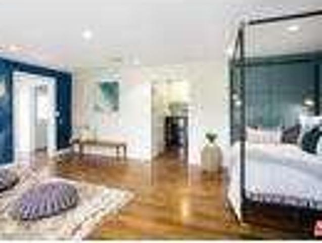 House for rent in Canoga Park, California