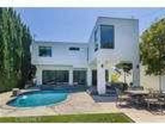 House for rent in Sherman Oaks