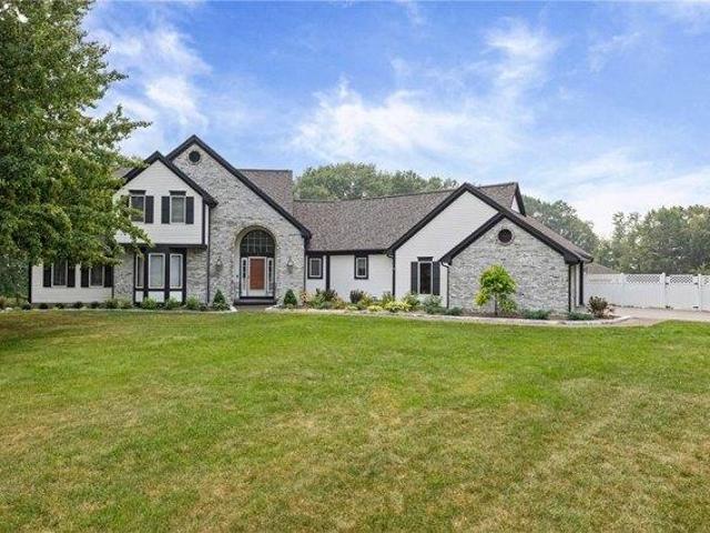 House for sale in Mendon, New York