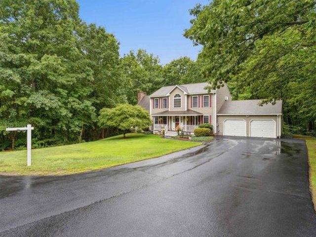 House for sale in New Hampshire