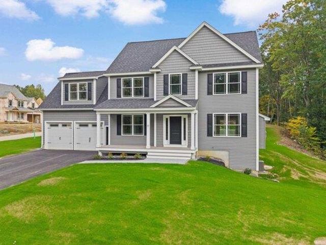 House for sale in Hooksett, Merrimack County