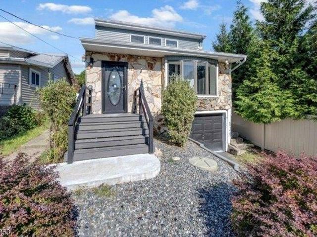 House for sale in Glasser, New Jersey