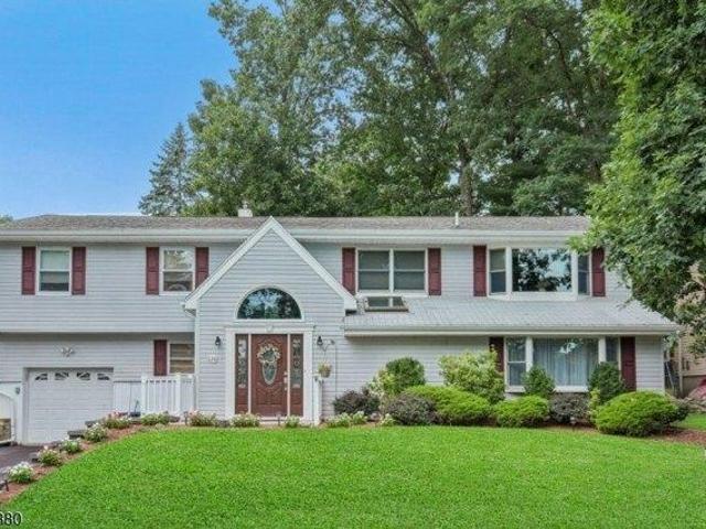 House for sale in Glasser, New Jersey