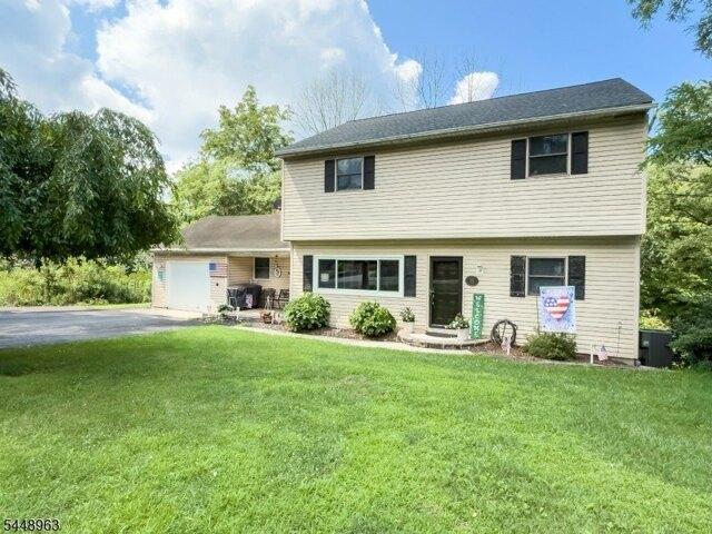 House for sale in Hope, New Jersey
