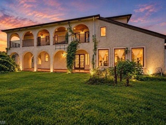 House for sale in Hope, New Jersey