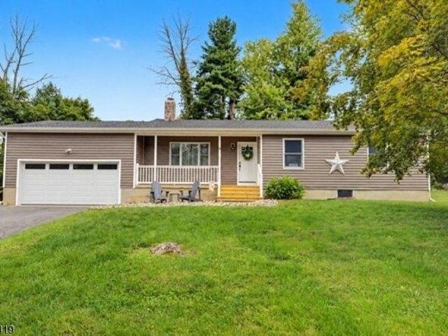 House for sale in Hope Township, Warren County