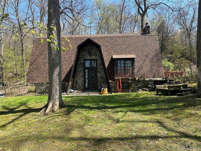 House for sale in Holmes, New York