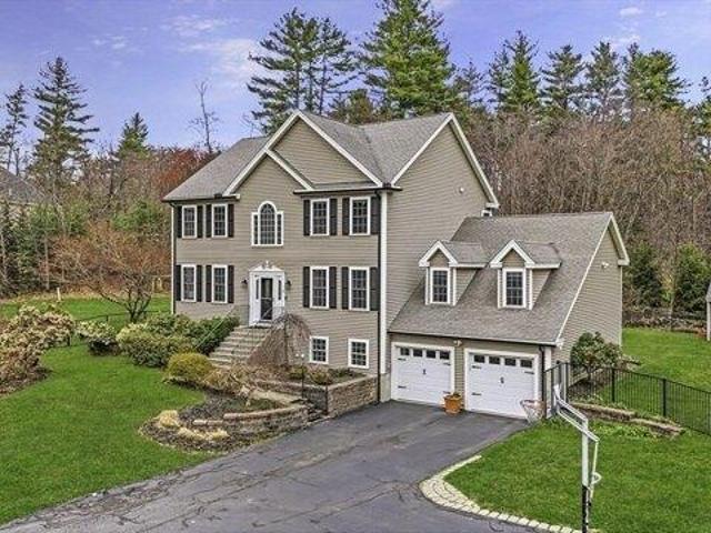House for sale in Hopkinton, Massachusetts
