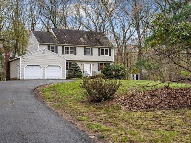 House for sale in Hopkinton, Massachusetts