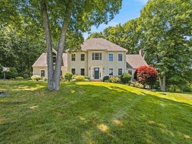 House for sale in Hopkinton, Massachusetts