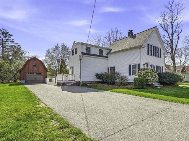 House for sale in Hopkinton, Massachusetts