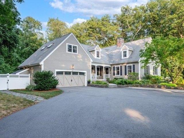 House for sale in Hopkinton, Massachusetts