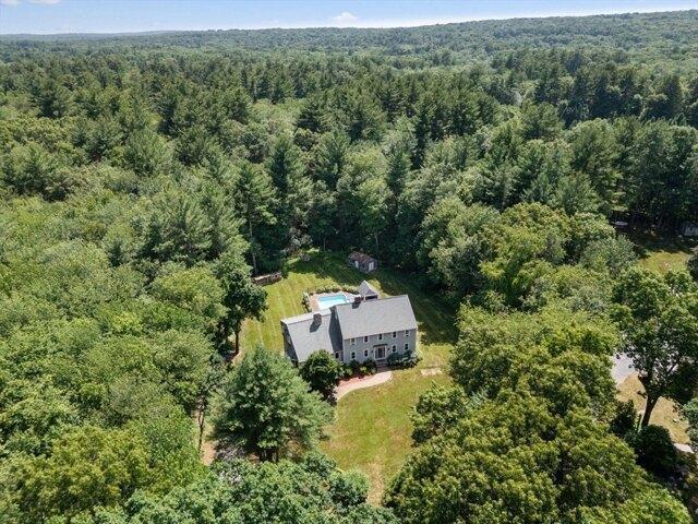 House for sale in Hopkinton, Massachusetts