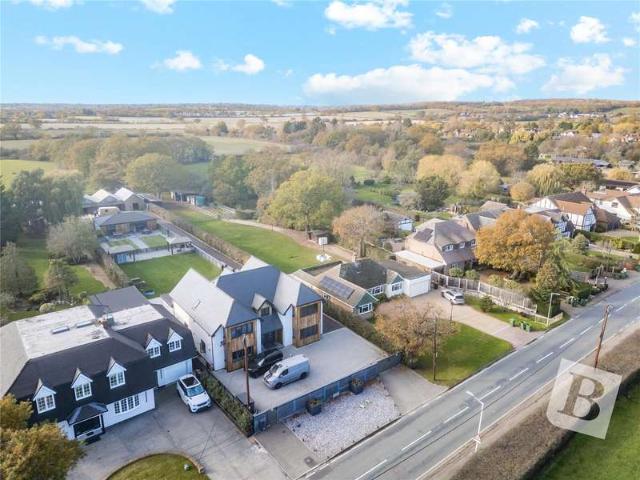 House for sale in Ramsden Bellhouse, Basildon