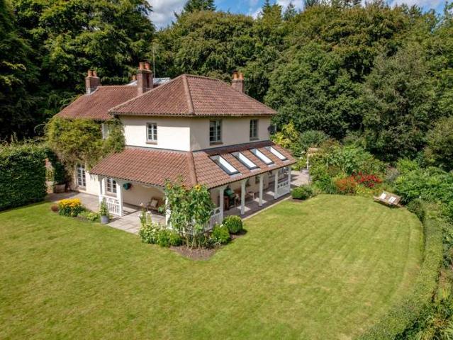 House for sale in Aley, Somerset