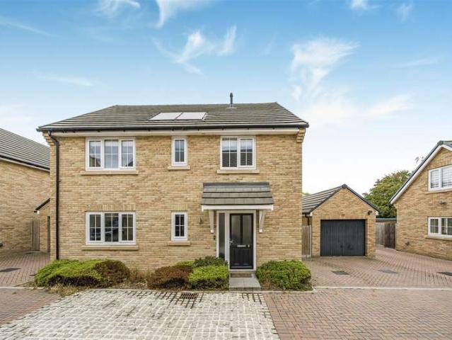 Farm for sale in Dedworth, Windsor