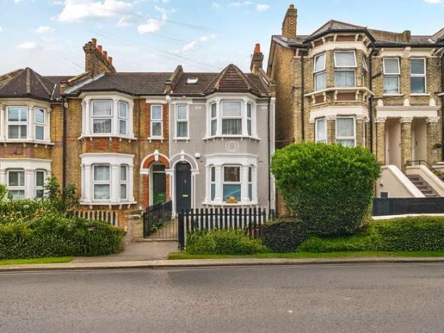 House for sale in London Borough of Lewisham, Greater London