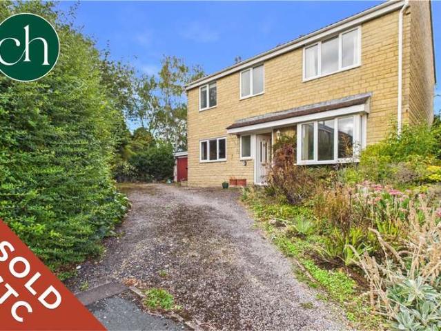 House for sale in Haydon Wick, Swindon