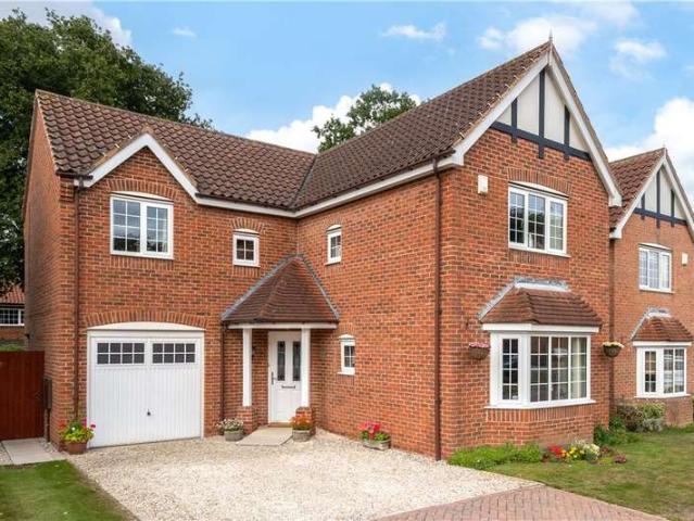 House for sale in Hemingbrough, North Yorkshire